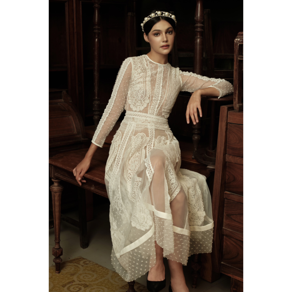 Váy ren dự tiệc dáng xoè The Country Philosophy Long Dress vải ren thêu hoa