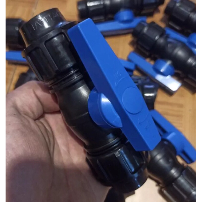 van khoá tổng 32””40 hdpe