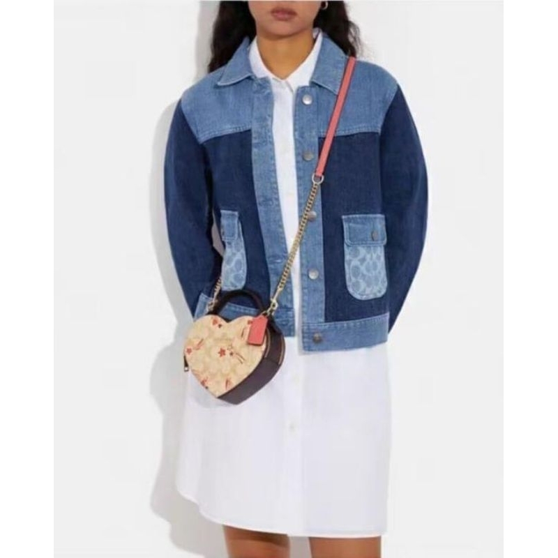 TÚI Coach heart crossbody bag