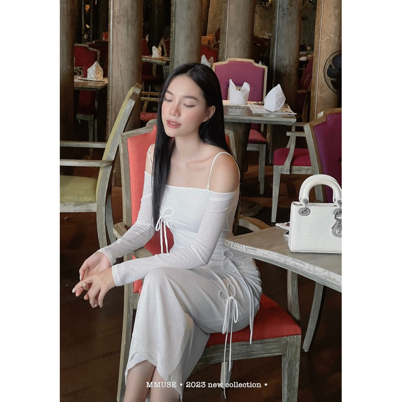 Body trễ vai hoa nơ