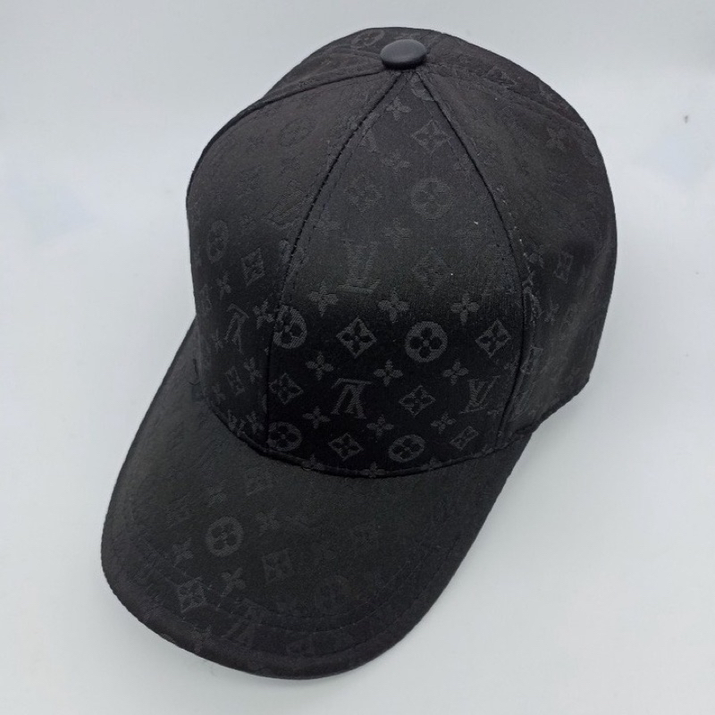 MŨ LƯỠI TRAI LV ĐEN IN 3D NỖI BẬT_NÓN KẾT LV ĐEN ĐƠN GIẢN CHUẨN HÀNG VNXK THỜI TRANG CAO CẤP