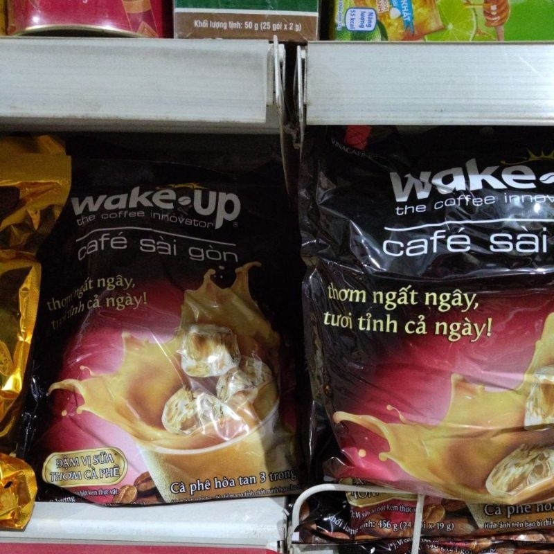Bịch Cafe Wake Up thành phố sài thành