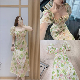 Váy xanh bơ hở lưng lá quả dáng body sẻ tà