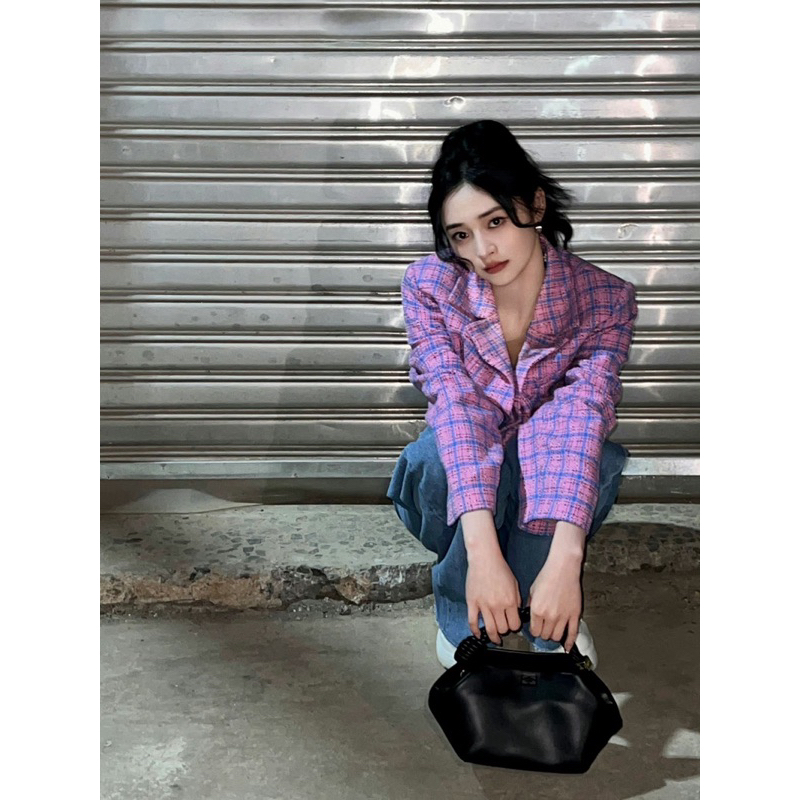 Áo khoác blazer lửng Chu Khiết Quỳnh