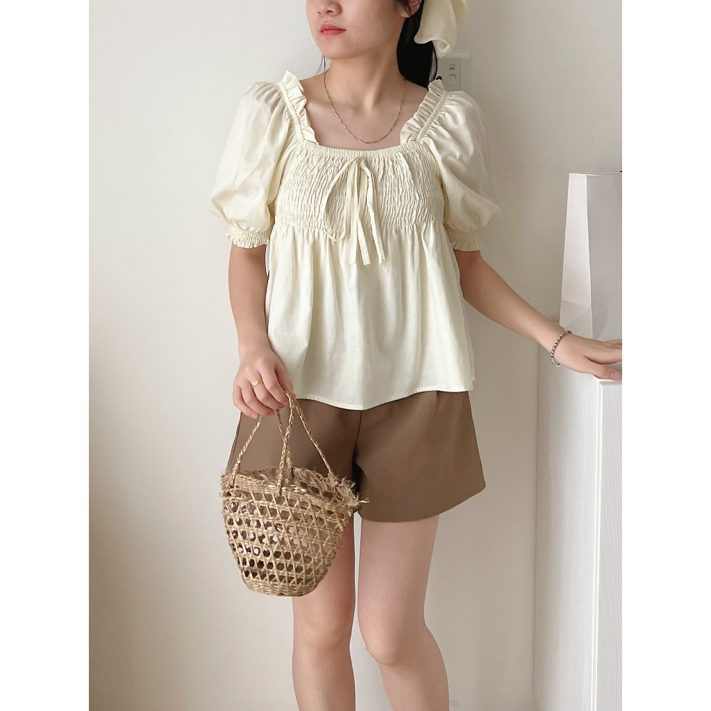 Áo babydoll croptop cổ vuông tay phồng bo chun ngực đính nơ phối viền vai cách điệu tiểu thư nhẹ nhàng A8679 - CHAKOVET