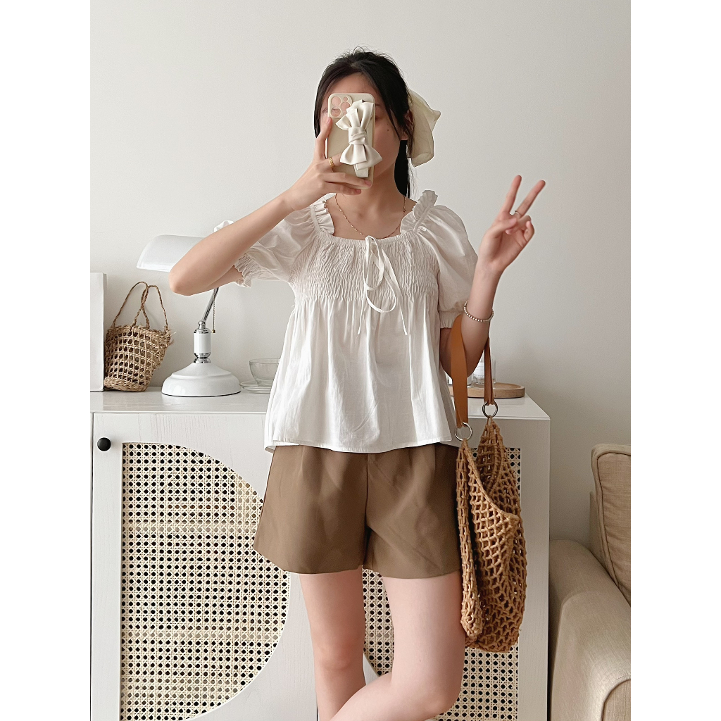 Áo babydoll croptop cổ vuông tay phồng bo chun ngực đính nơ phối viền vai cách điệu tiểu thư nhẹ nhàng A8679 - CHAKOVET