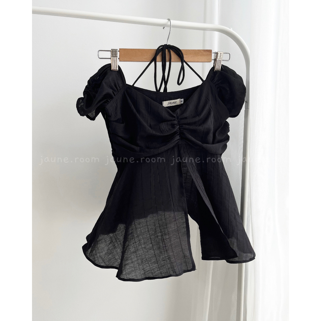 Áo bẹt vai JAUNE thiết kế xẻ tà trước NIKKI top