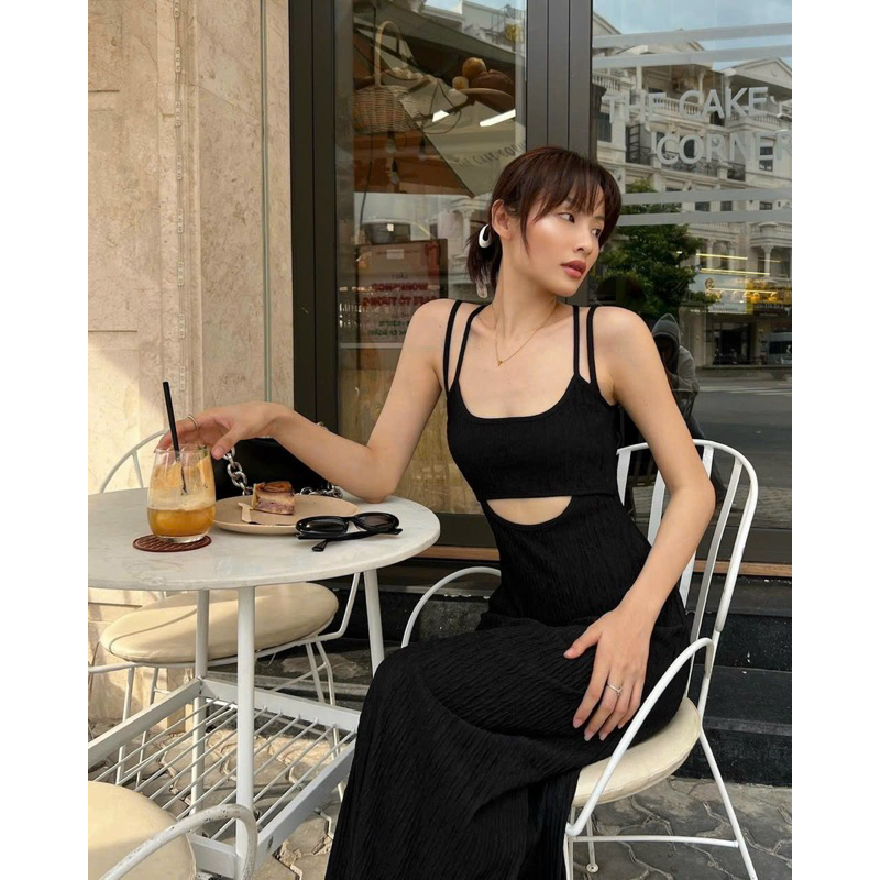 Đầm Body Hai Dây Hở Bụng TIBU Váy Nữ Khoét Eo Dáng Dài Chất Xốp Mịn Co Dãn Lạ Mắt
