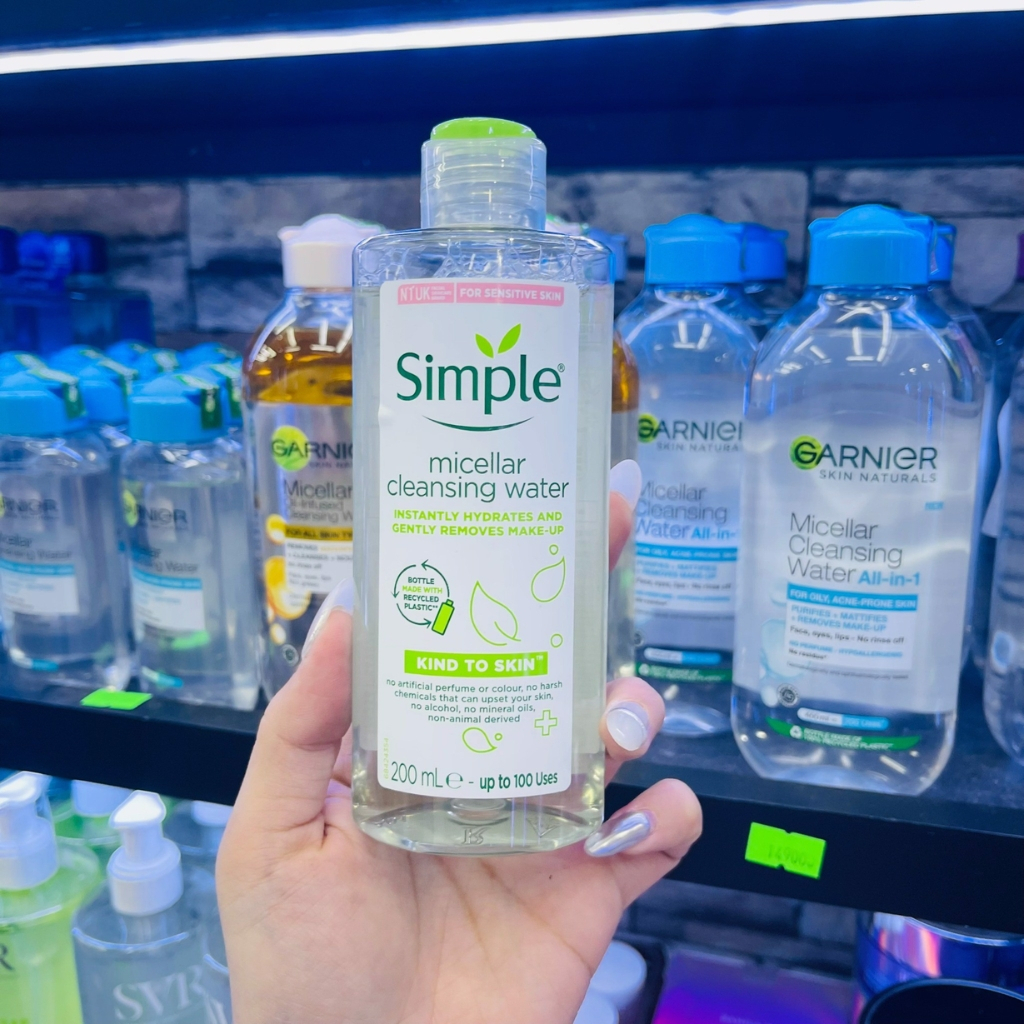 Nước Tẩy Trang Simple Micellar Cleansing Water 200 - 400ml làm sạch 99% trang điểm, cho da thoáng mịn