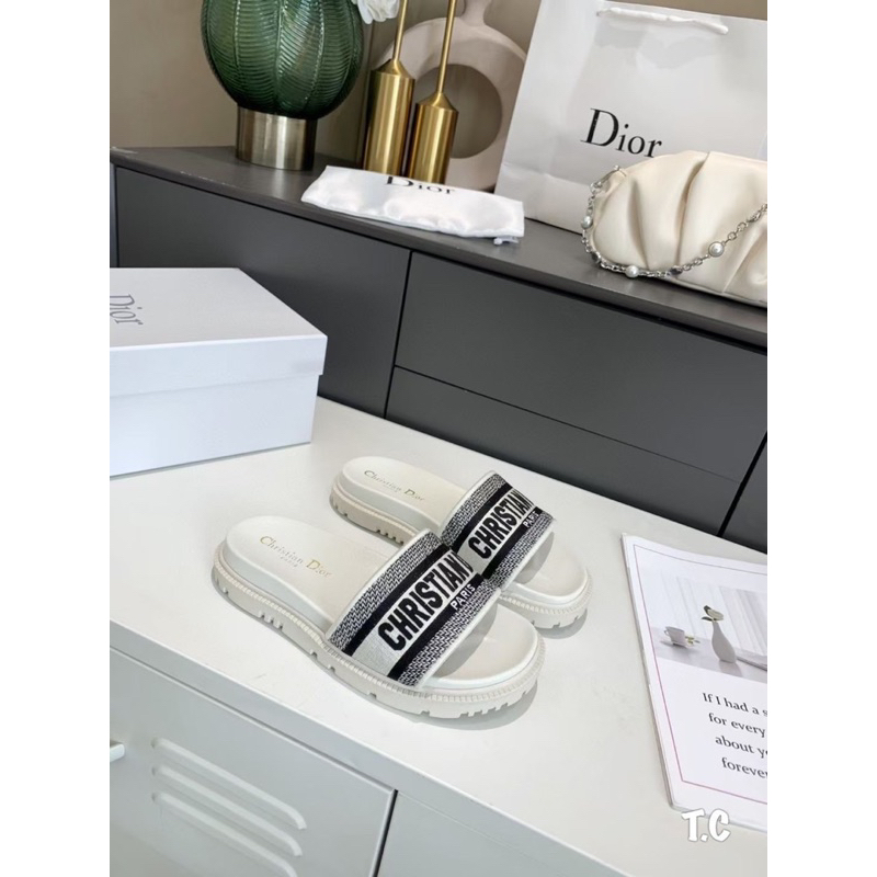 Dép Lê Di.orr Độn Đế Siu Cấp Fullbox + Bill