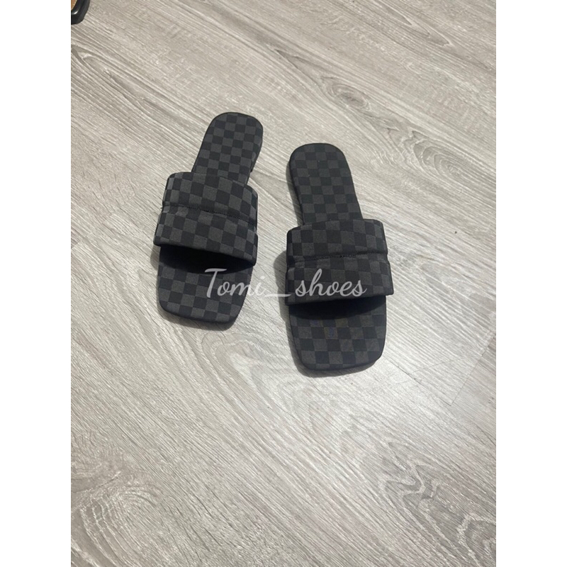 Dép trơn ô vuông sang chảnh bigsize 35-45