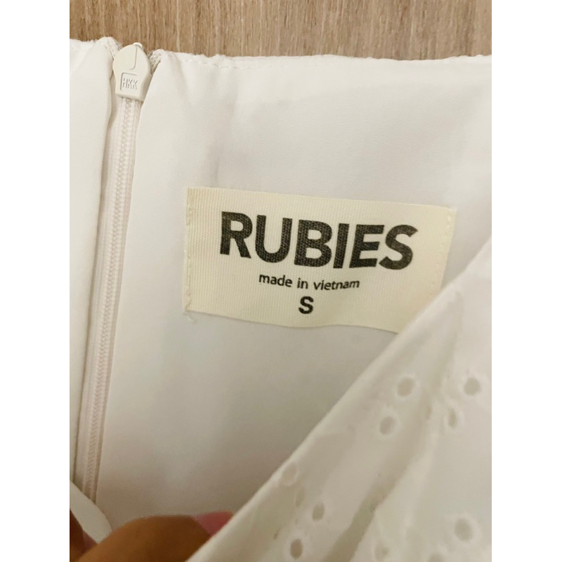 Thanh lý áo rubies size S siêu xinh