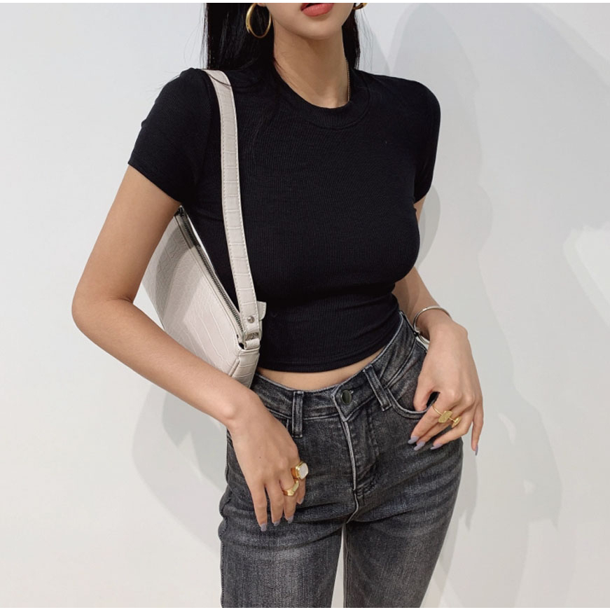 Áo croptop tay ngắn Mugung Croptop nữ cổ tròn chất liệu cotton A08