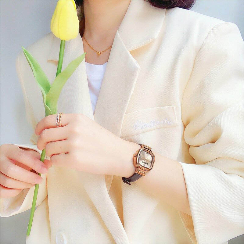 Đồng hồ nữ mặt vuông WOVE mặt vuông thanh lịch phong cách nữ tính trẻ trung Laxy Watch