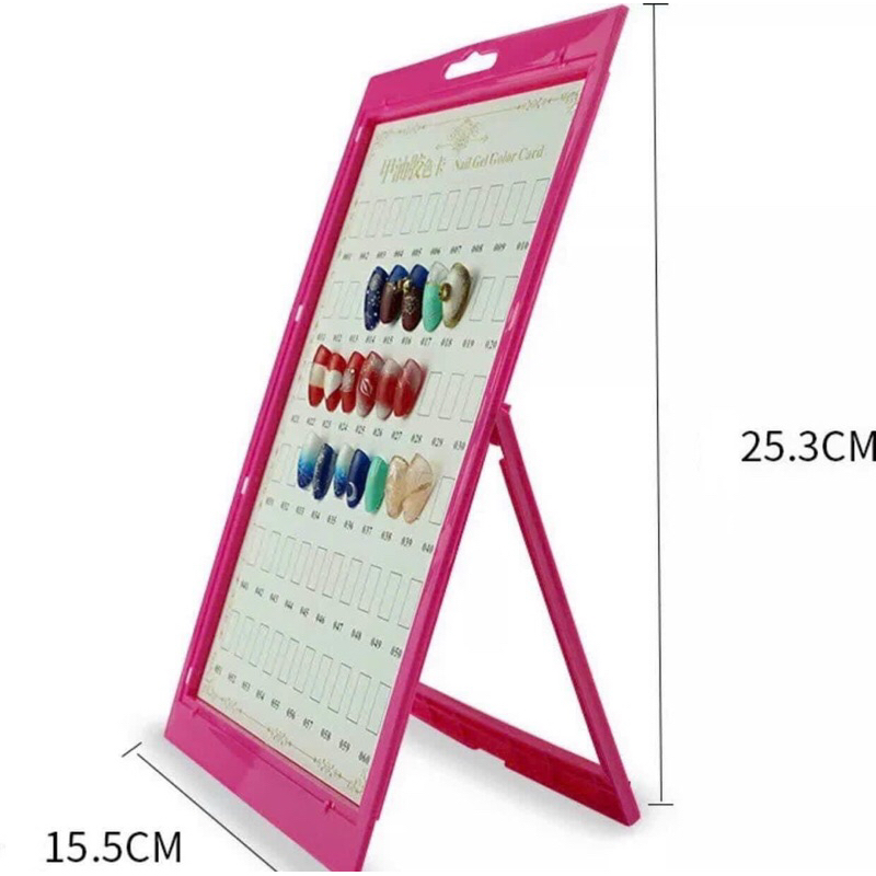 Khung nhựa trưng mẫu móng