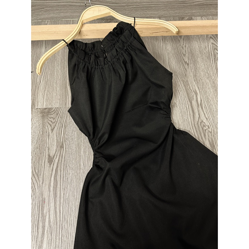 Đầm Khoét Eo Tua Rua Maxi Dây Rút Free Size