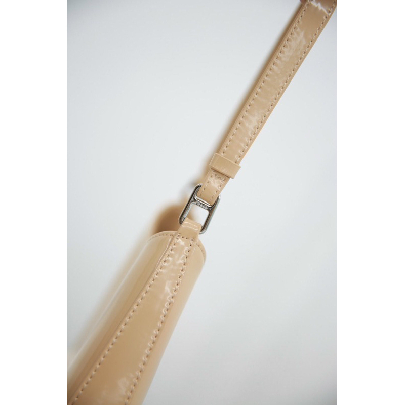 Túi Xách Prada Cleo Kem Bóng Size 26  -  By Anh Dinh Phuong