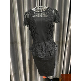 đầm(0nly,vero moda)k phải vnxk,lỗi nhỏ