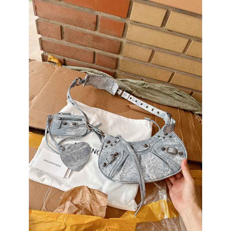 Túi Xách Balenciaga Denim Size 25  -  By Anh Dinh Phuong