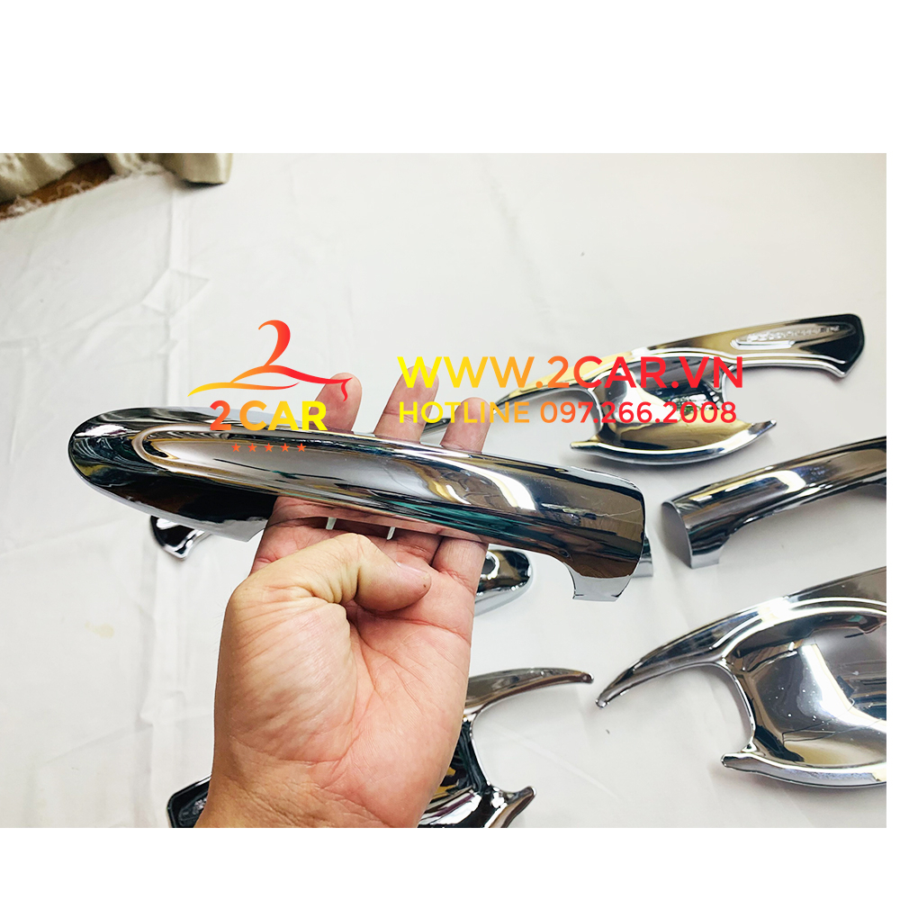 Ốp tay nắm cửa, hõm cửa xe Toyota Fortuner 2017 -  2021, 2022, 2023 mạ crom cao cấp, sáng bóng