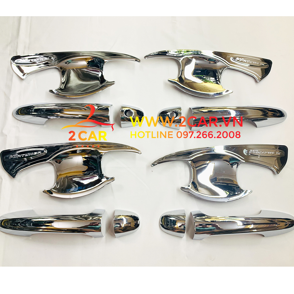 Ốp tay nắm cửa, hõm cửa xe Toyota Fortuner 2017 -  2021, 2022, 2023 mạ crom cao cấp, sáng bóng