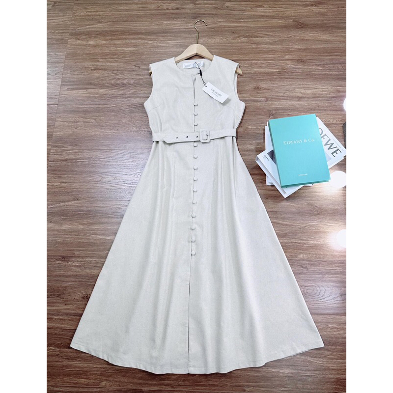 Váy CK sát nách form to