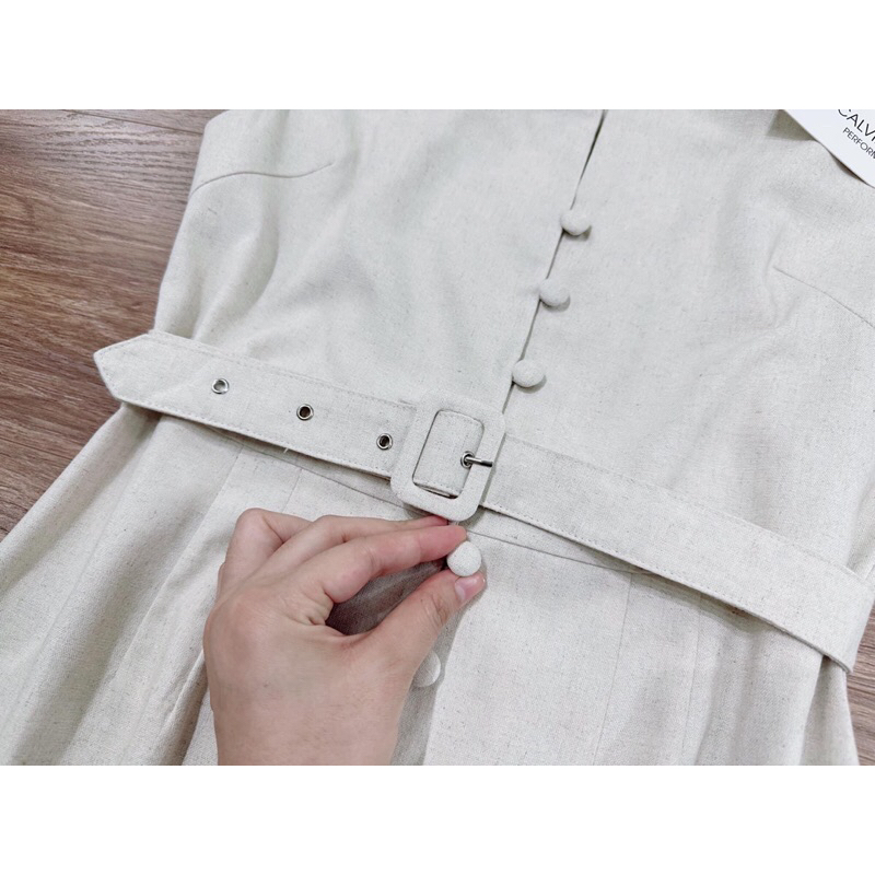 Váy CK sát nách form to