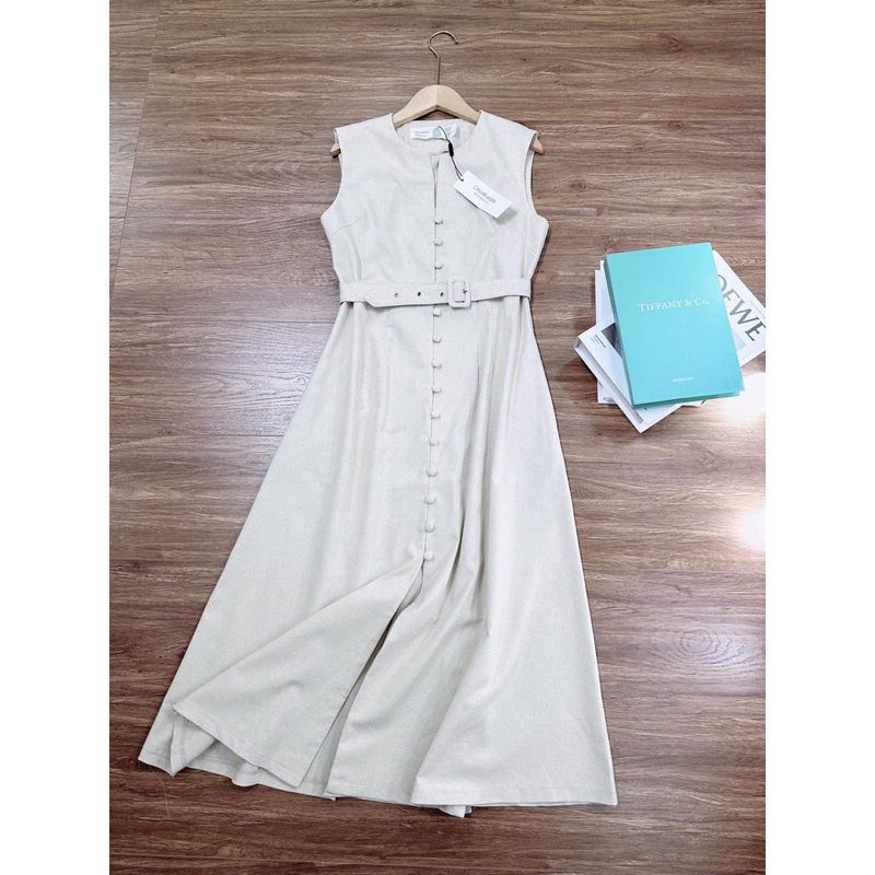 Váy CK sát nách form to