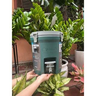 Thùng đựng đá giữ nhiệt Stanley