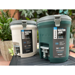 Thùng đựng đá giữ nhiệt Stanley