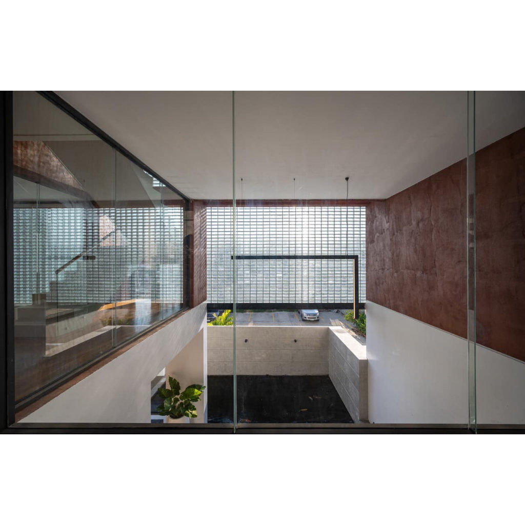 Gạch kính lấy sáng Thailan 190x190x80, làm vách ngăn, cửa sổ, ô thoáng lấy sáng phòng khách, phòng tắm, dễ vệ sinh