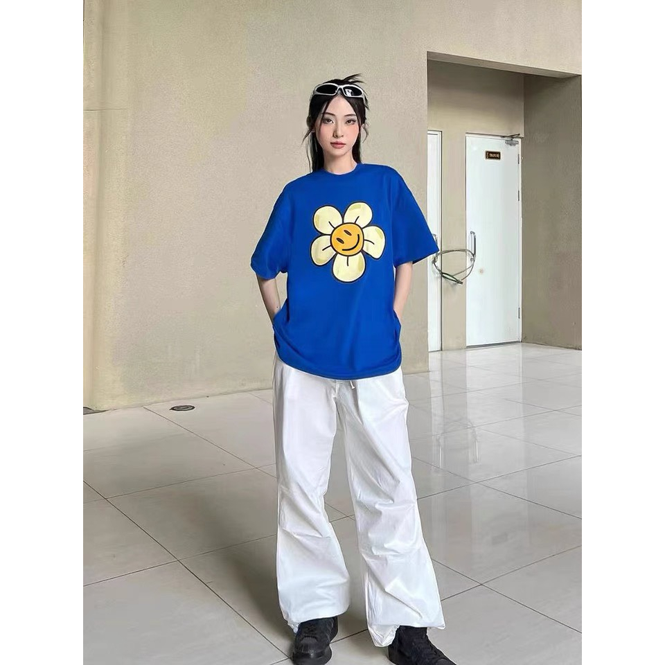 Áo Thun Unisex Nam Nữ Hoạ Tiết Hoa 5 Cánh Màu Xanh Bích