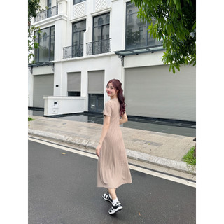 LIGAM - ĐẦM FORM ÔM DÁNG DÀI IRIS