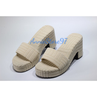 Guốc  nữ cao 8 phân quai nhung mang êm và nhẹ chân