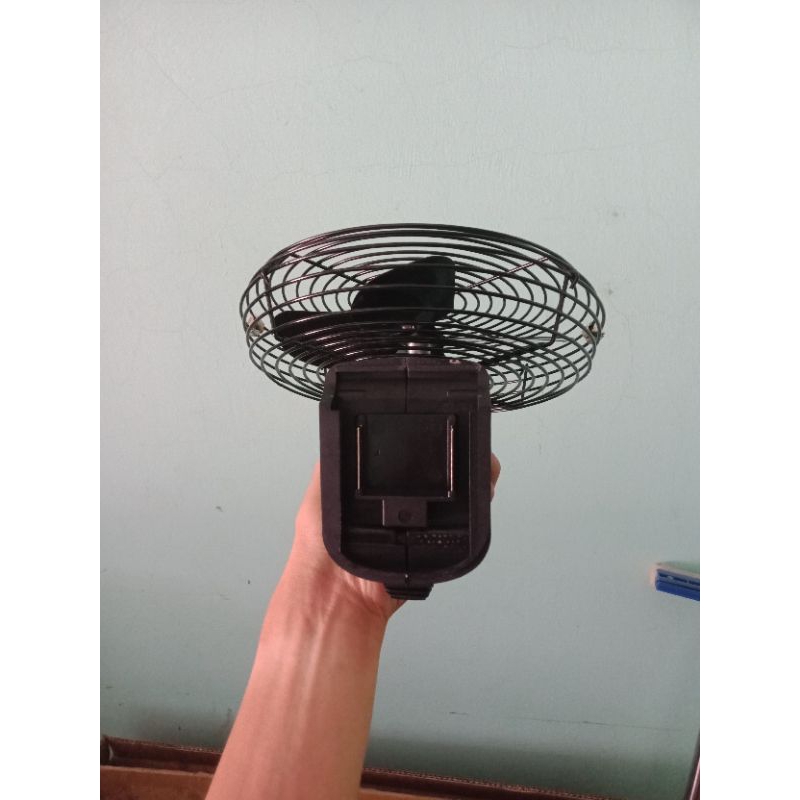 Thân Quạt tích điện pin 18V, 8 inch lồng kim loại để bàn, cầm tay