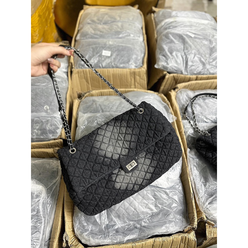 Túi tote big size jean vải siêu hot ô trám khoá xoay 36cm