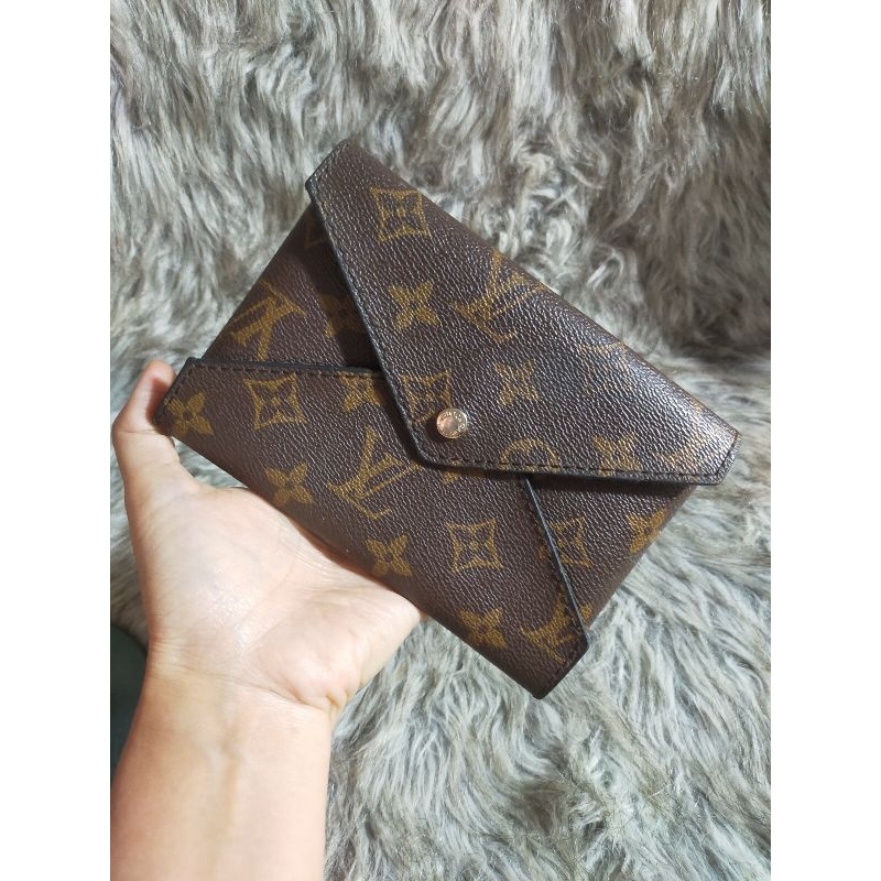 Ví si hiệu eo vì