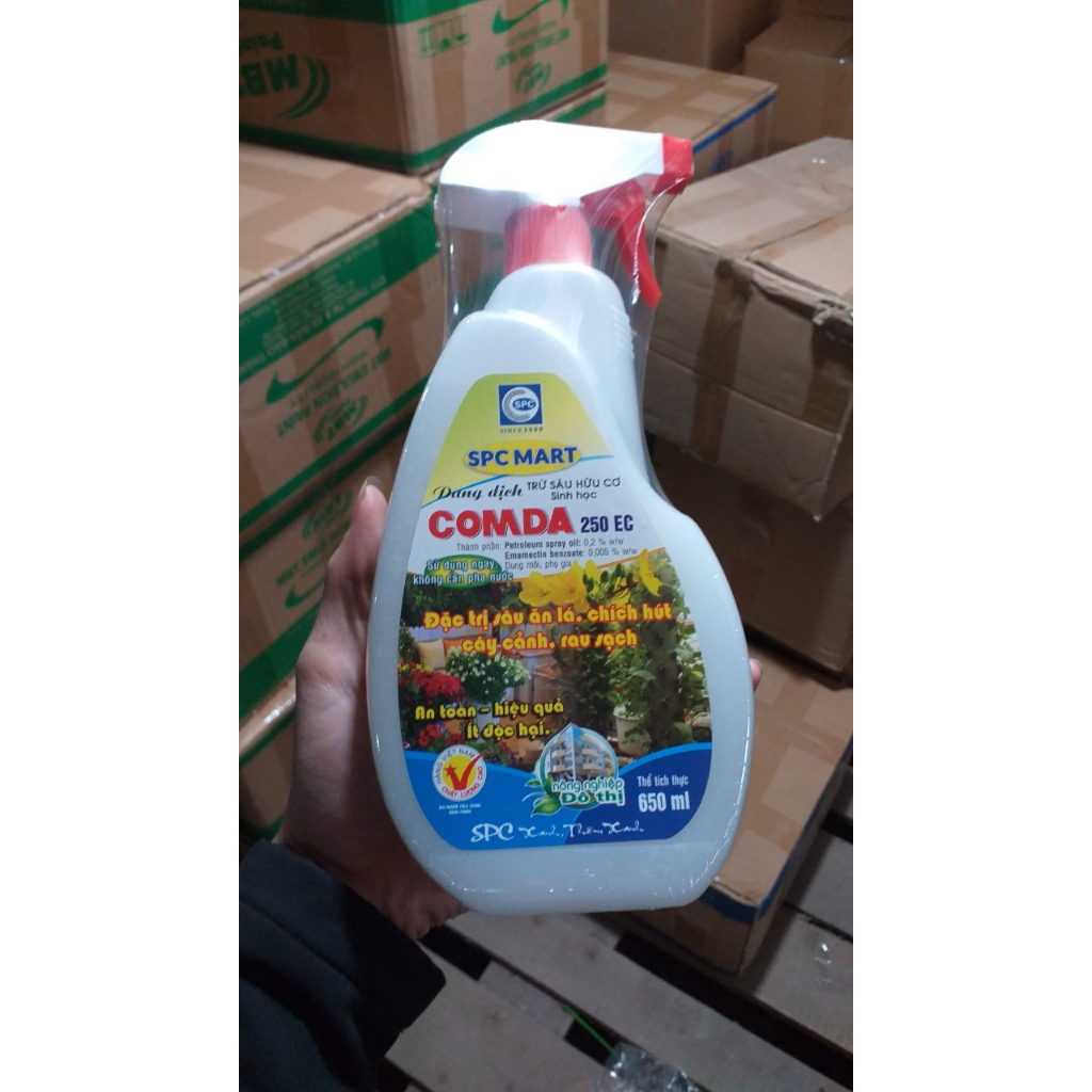 Dung dịch sinh học hữu cơ, trị rầy rệp, sâu bọ Comda chai 650ml