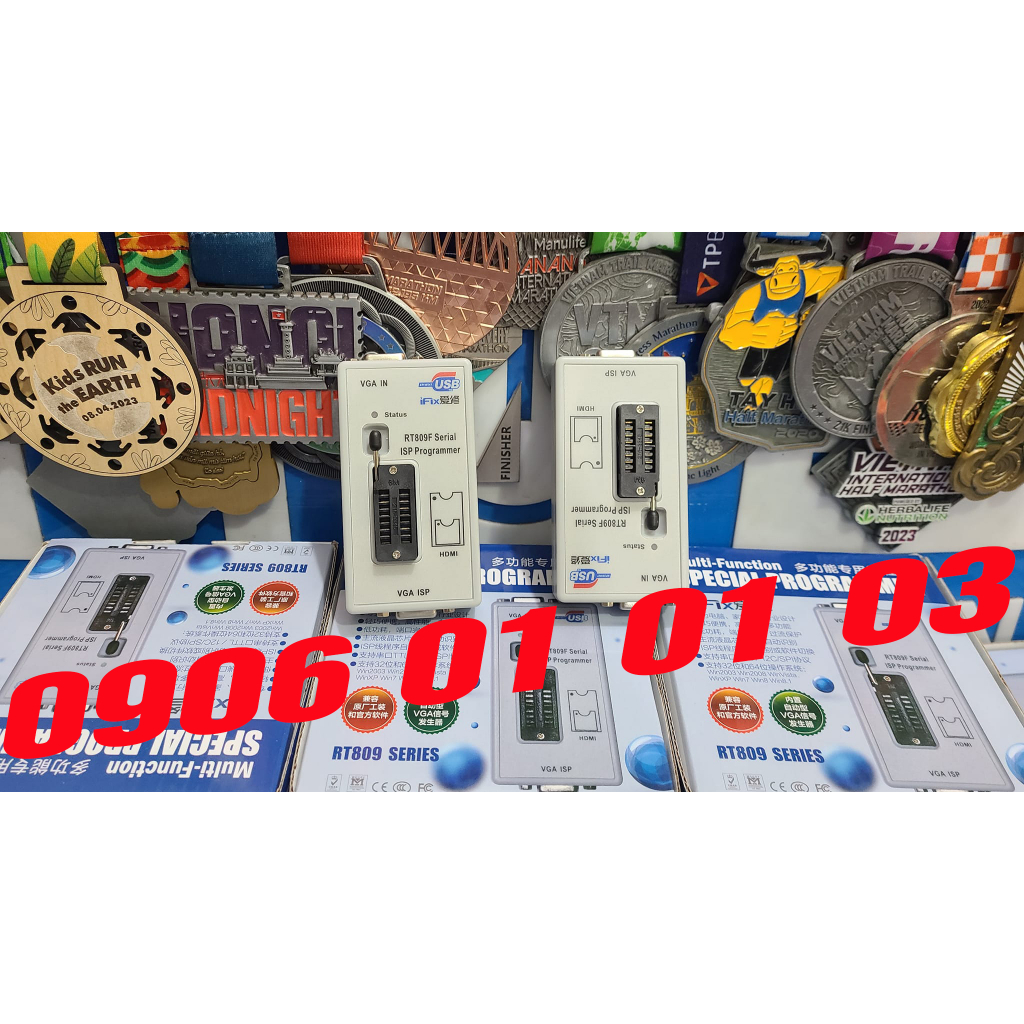 Máy chép ROM PRO RT809F gồn đế 8 chân to và nhỏ