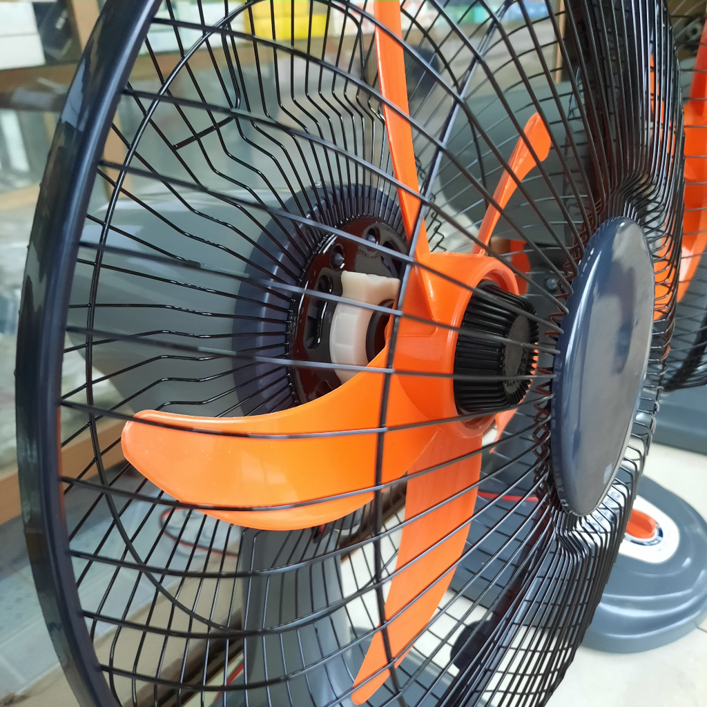 Quạt bàn acquy 12v chạy bình xe máy ô tô bảo hành 12 tháng