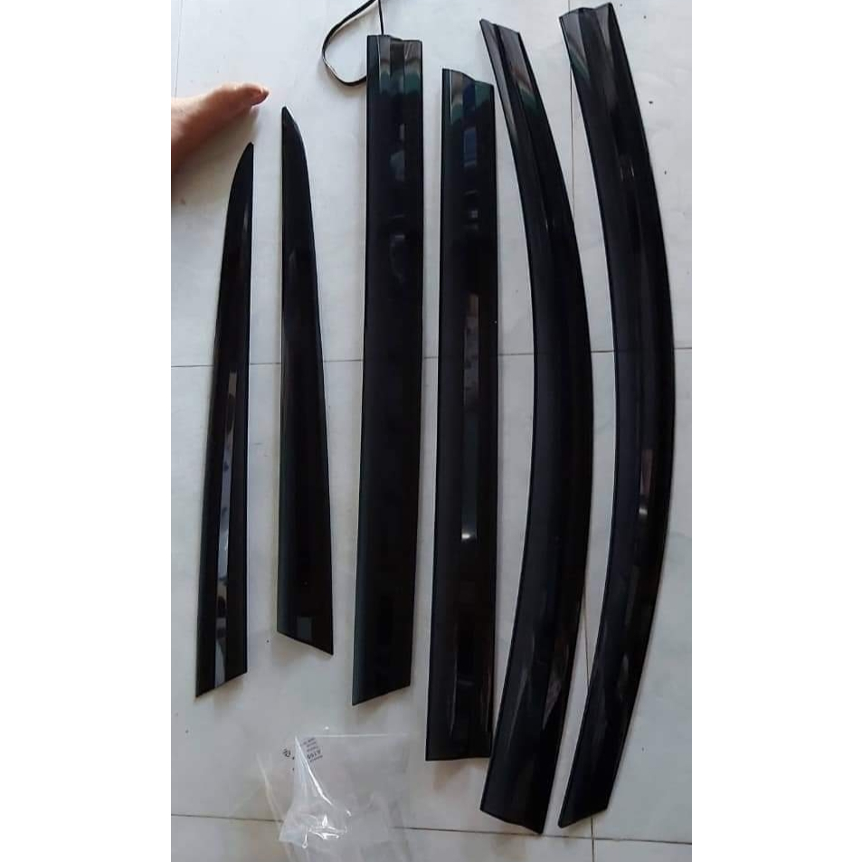 Vè che mưa Innova 2006- 2015 bộ 4 chi tiết và 6 chi tiết