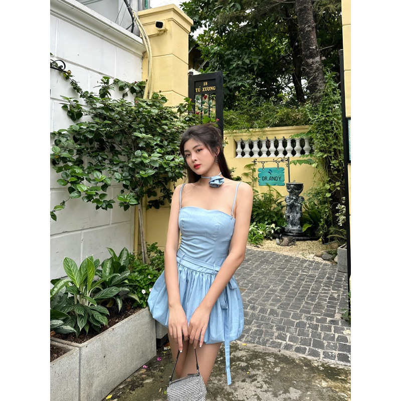 LiLiSa Dress Đầm 2 dây tầng bí màu xanh mát, có quần bảo hộ , dây váy điều chỉnh