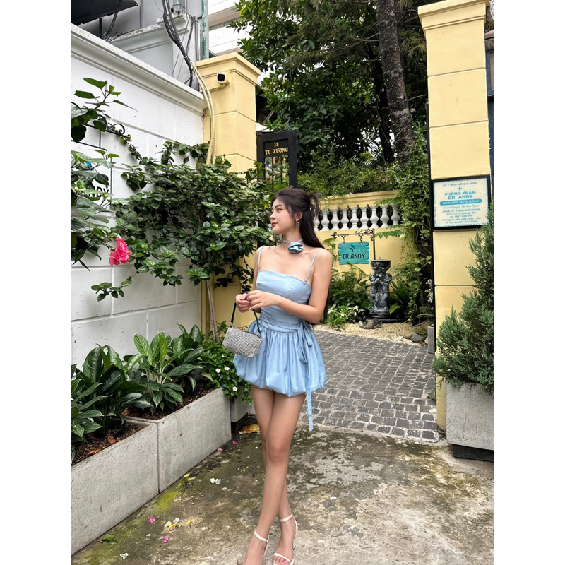 LiLiSa Dress Đầm 2 dây tầng bí màu xanh mát, có quần bảo hộ , dây váy điều chỉnh