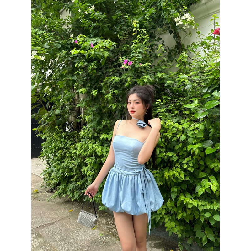 LiLiSa Dress Đầm 2 dây tầng bí màu xanh mát, có quần bảo hộ , dây váy điều chỉnh