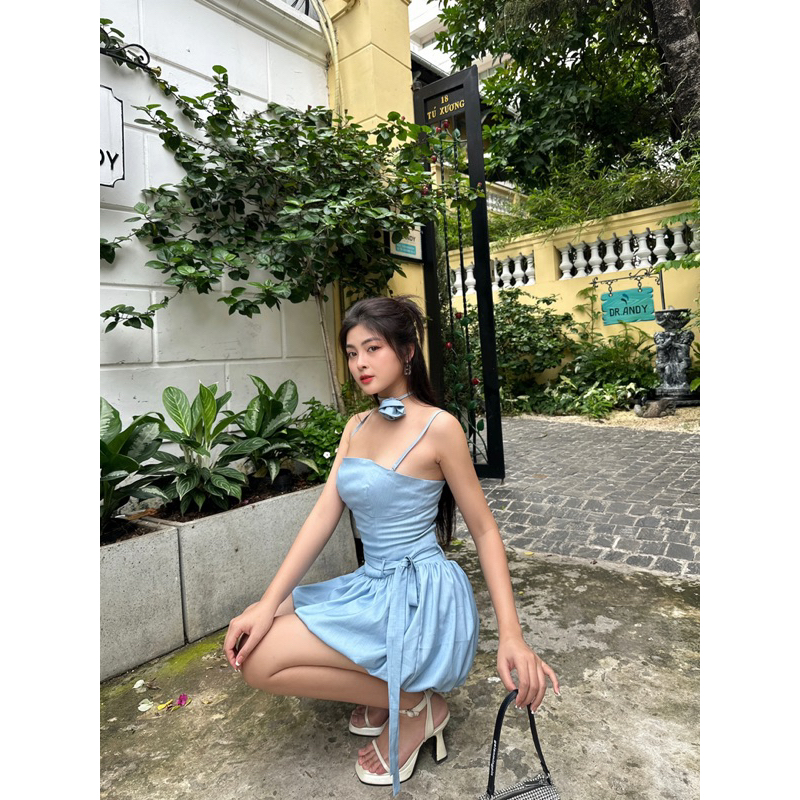 LiLiSa Dress Đầm 2 dây tầng bí màu xanh mát, có quần bảo hộ , dây váy điều chỉnh