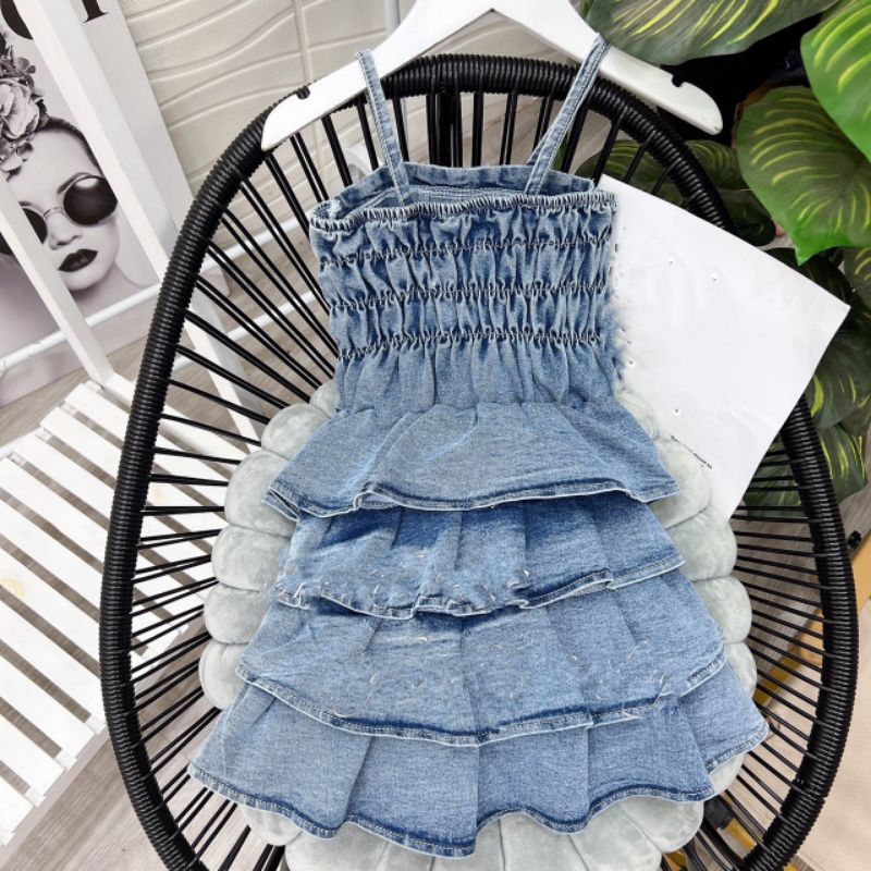 Váy jean tầng xiêu xinh bé gái