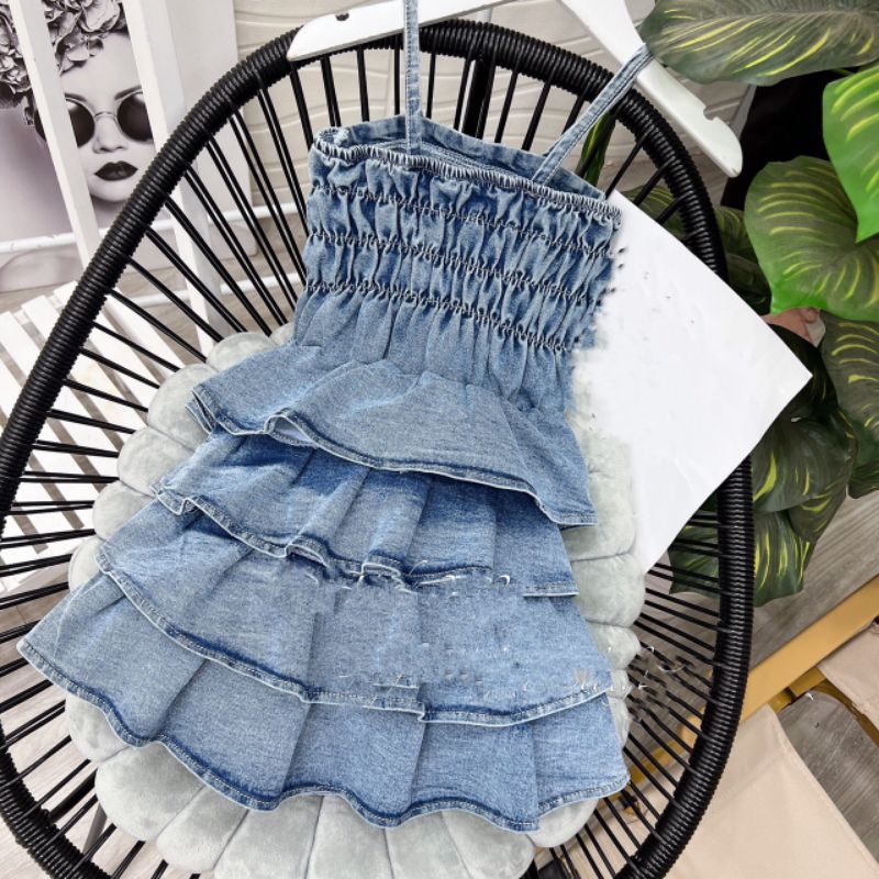 Váy jean tầng xiêu xinh bé gái