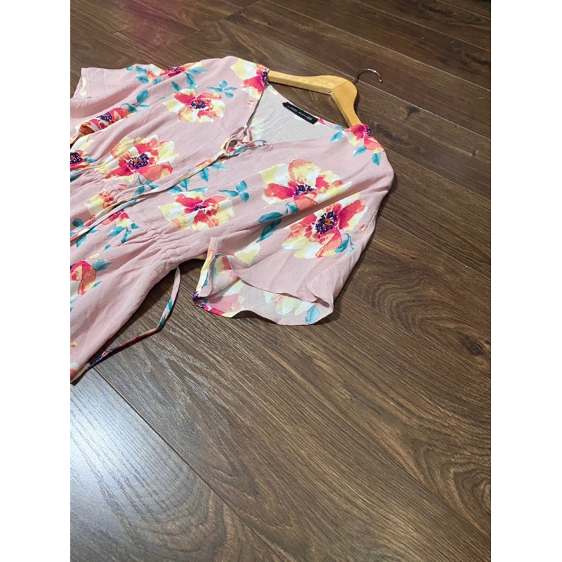 Áo zara rút eo xinh