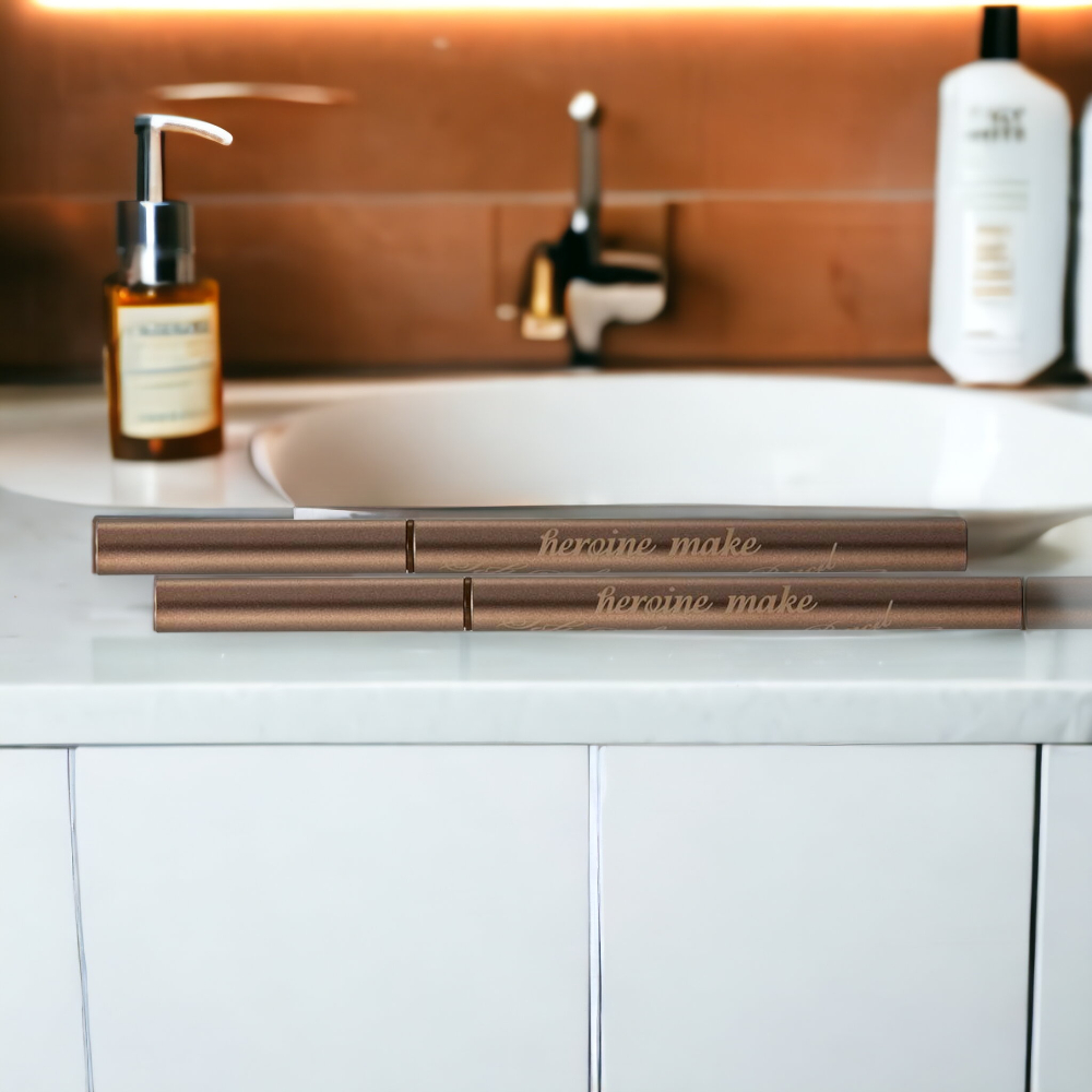 Bút Chì Kem Kẻ Mí Mắt Chống Trôi Nước Lõi Mịn Màu Nâu Hazel #02