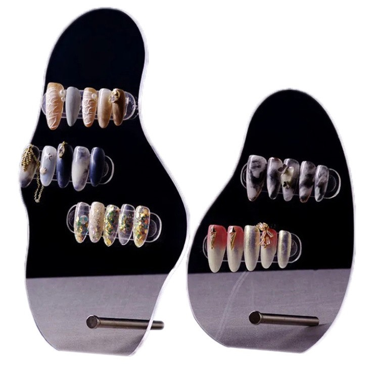 Khung mica trong suốt trưng mẫu móng